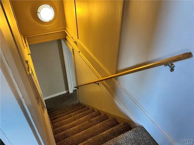 $289,900 | 461 South Main Street, Clay, NY 13212