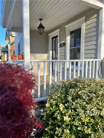 $289,900 | 461 South Main Street, Clay, NY 13212