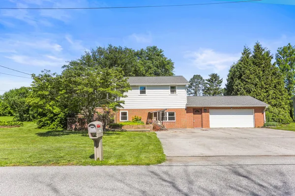 $365,000 | 1734 Cemetery Road, York, PA 17408