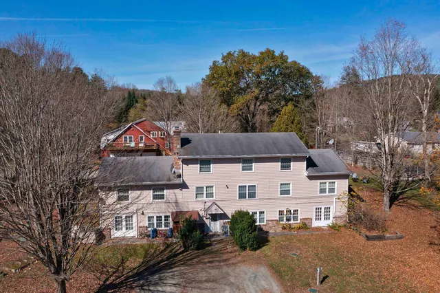 $1,576,000 | 14-16 Summarsell Drive, Hartland, VT 05048