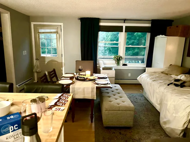 $1,576,000 | 14-16 Summarsell Drive, Hartland, VT 05048