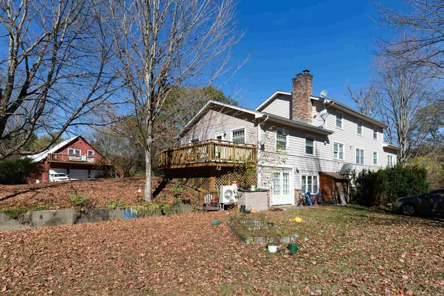 $1,576,000 | 14-16 Summarsell Drive, Hartland, VT 05048