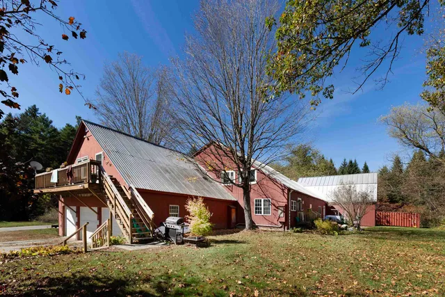 $1,576,000 | 14-16 Summarsell Drive, Hartland, VT 05048