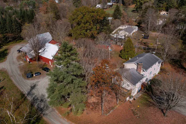 $1,576,000 | 14-16 Summarsell Drive, Hartland, VT 05048