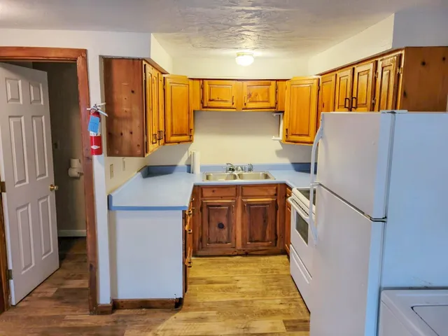 $1,576,000 | 14-16 Summarsell Drive, Hartland, VT 05048