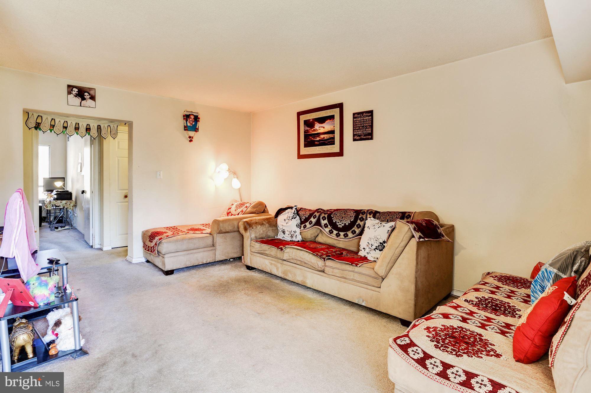 2210 Castle Rock Square, Unit 11C Reston, VA 20191 - Photo 8 of 27 Gallery Image 8