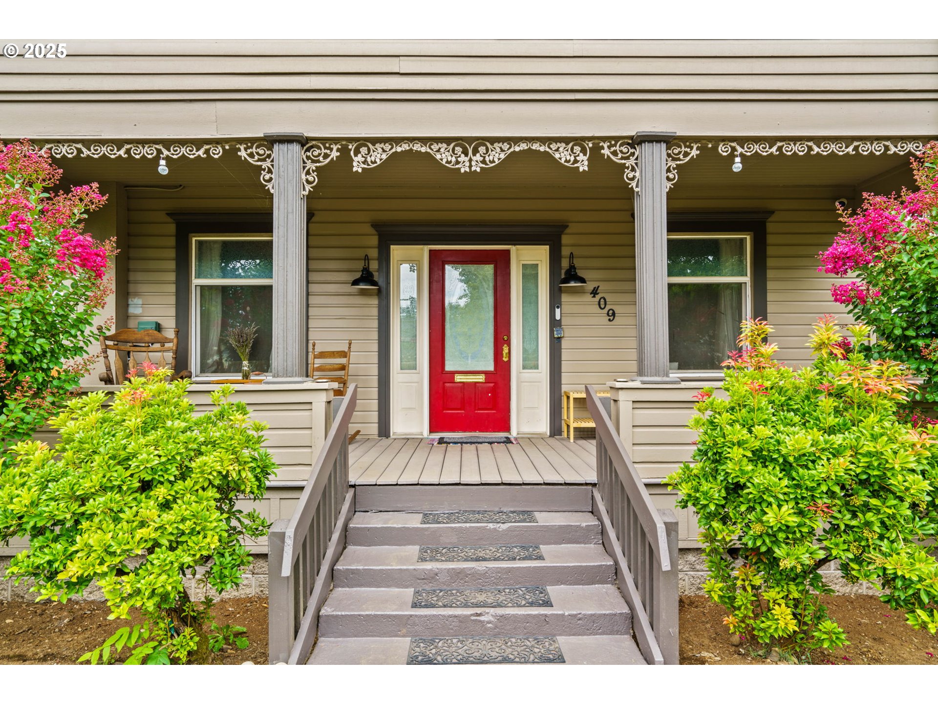 409 North 8th Street Cottage Grove, OR 97424 - Photo 4 of 48 a front view of a house with a porch