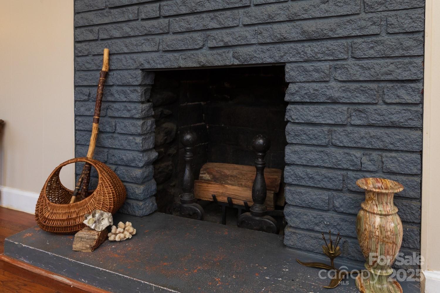 87 Pershing Road Asheville, NC 28805 - Photo 8 of 48