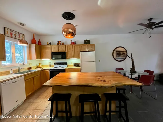 $329,000 | 73 Liftside Drive, Unit B14, Hunter, NY 12442