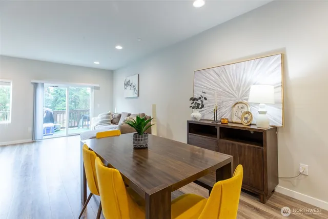 $535,000 | 15113 40th Avenue West, Unit B2, Lynnwood, WA 98087