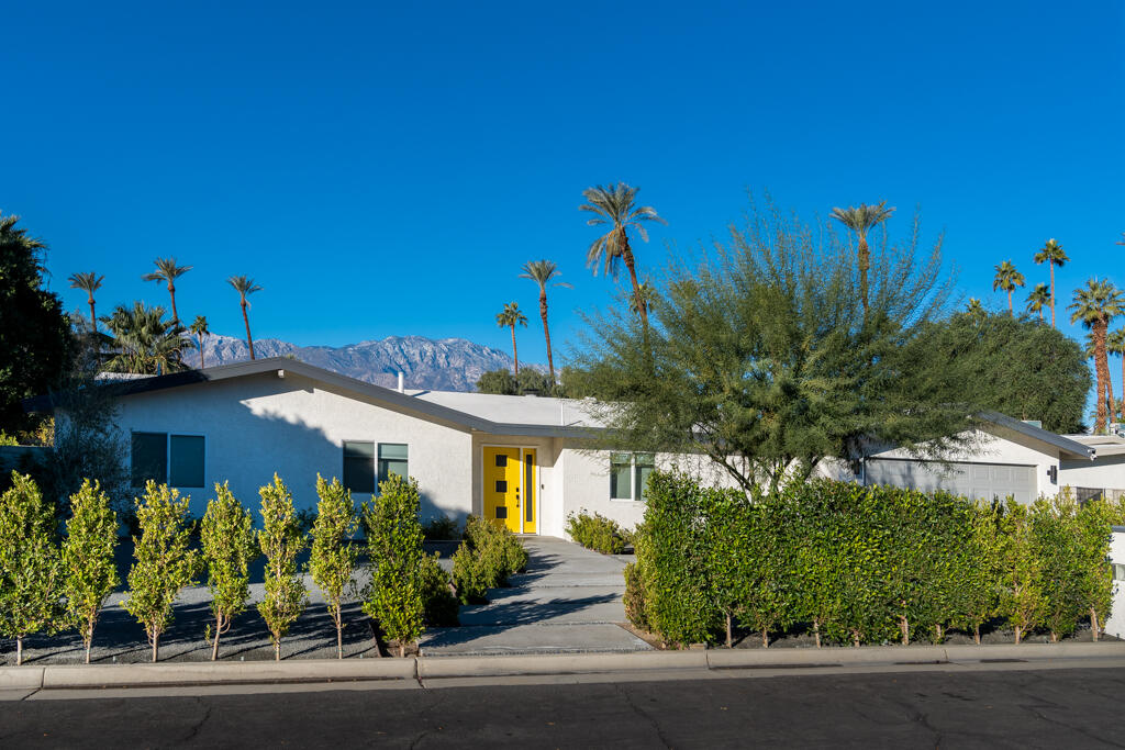 36847 Ferber Drive Rancho Mirage, CA 92270 - Photo 2 of 55 36847ferberdrive-lr-2