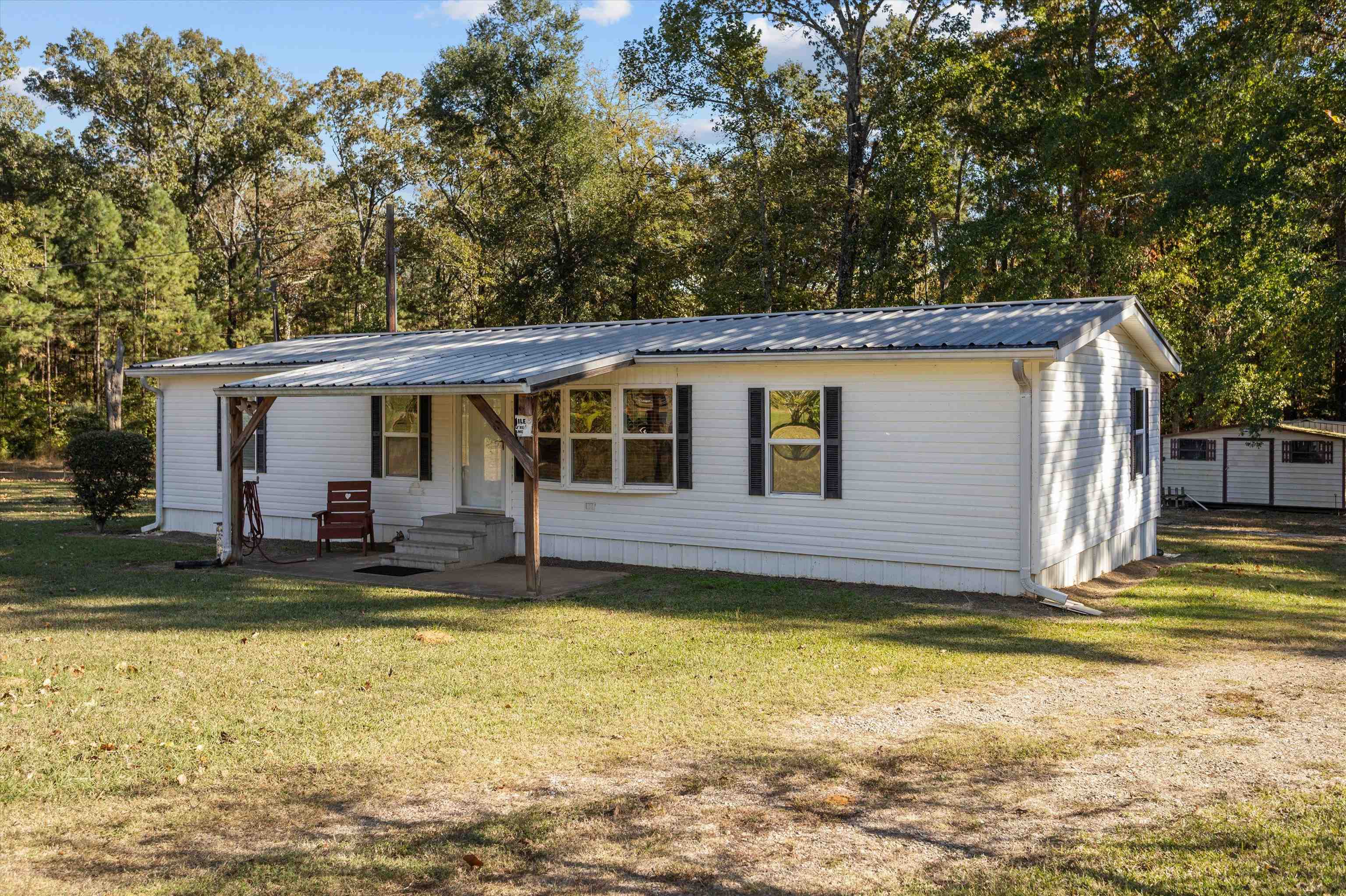 2330 Sabinetown Road Hemphill, TX 75948 - Photo 3 of 34