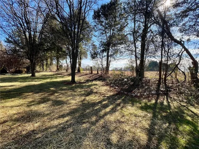 $299,900 | 1783 Ryefield Court, Kernersville, NC 27284