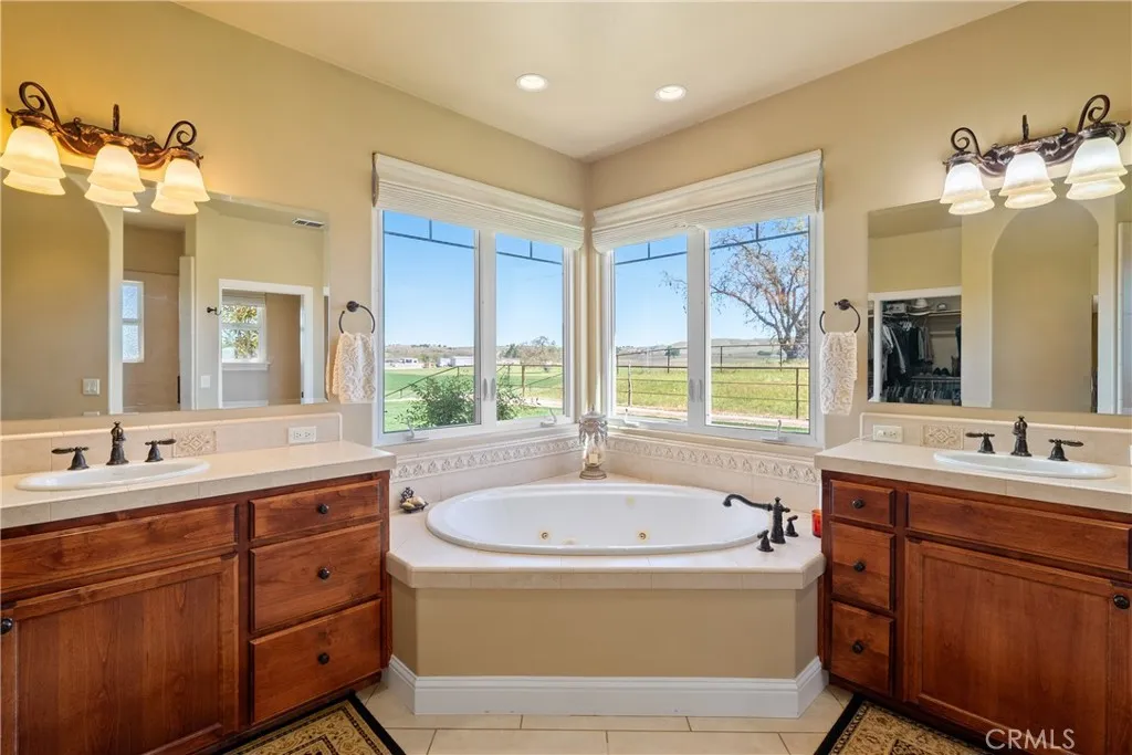 5385 Camp 8 Road Paso Robles, CA 93446 - Photo 19 of 75