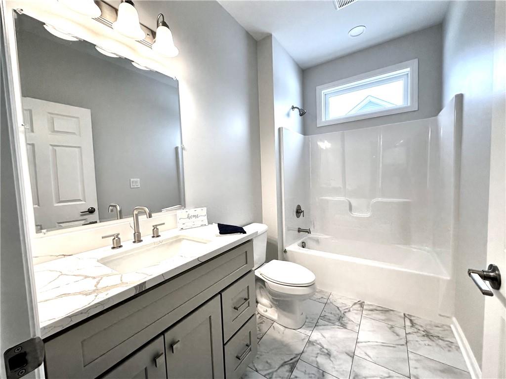 211 Ruby Drive Uniontown, PA 15401 - Photo 34 of 37 Main/Guest Bath