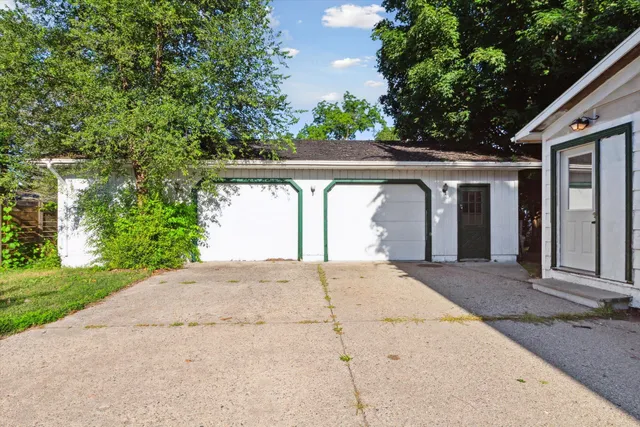 $165,000 | 339 North Oak Street, Evart, MI 49631