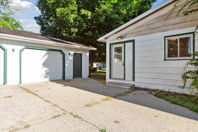 $165,000 | 339 North Oak Street, Evart, MI 49631