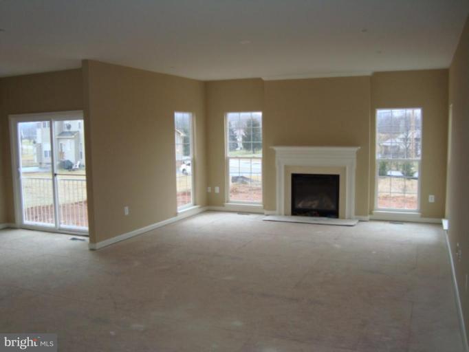 2809 Ridgetop Court Winchester, VA 22601 - Photo 2 of 20 Family Room