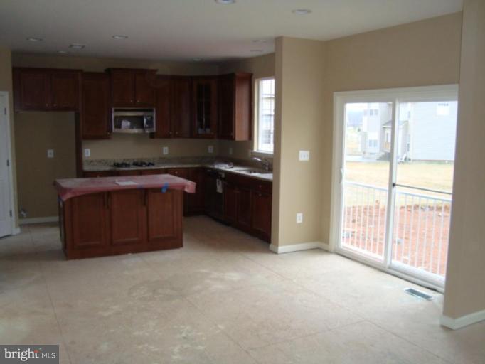 2809 Ridgetop Court Winchester, VA 22601 - Photo 4 of 20 Kitchen #2
