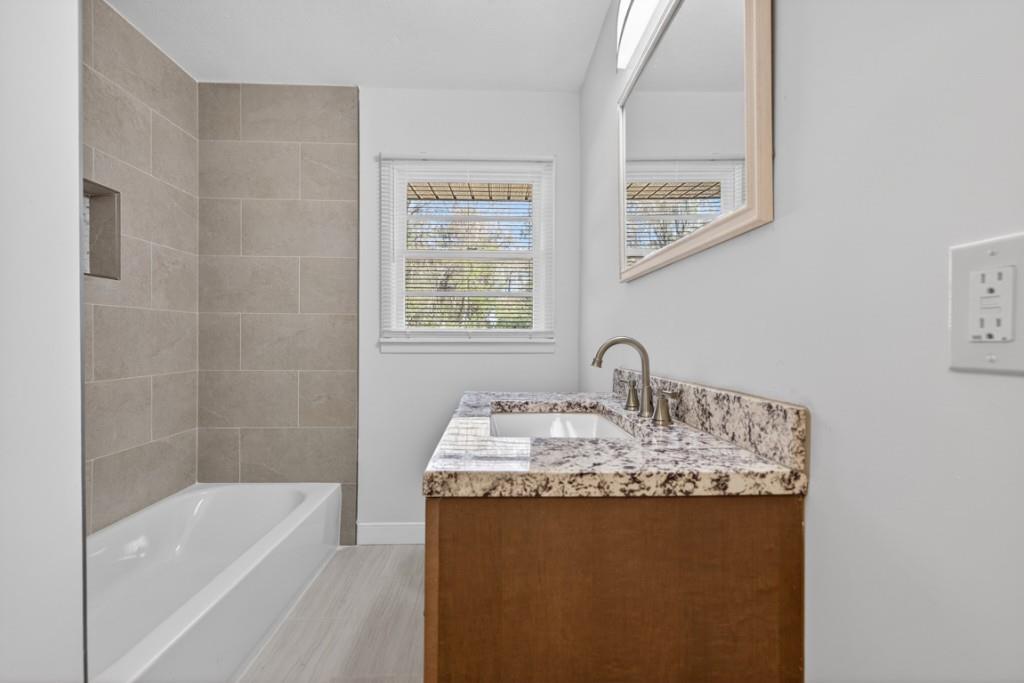 2569 Poplar Street Snellville, GA 30078 - Photo 11 of 28