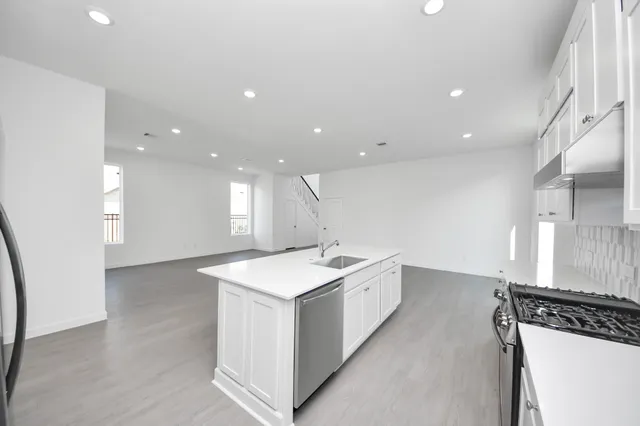 $3,100 | 27111 Blue Pool Drive, Katy, TX 77493