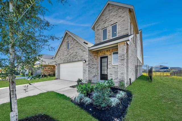 $3,100 | 27111 Blue Pool Drive, Katy, TX 77493