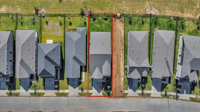 $3,100 | 27111 Blue Pool Drive, Katy, TX 77493