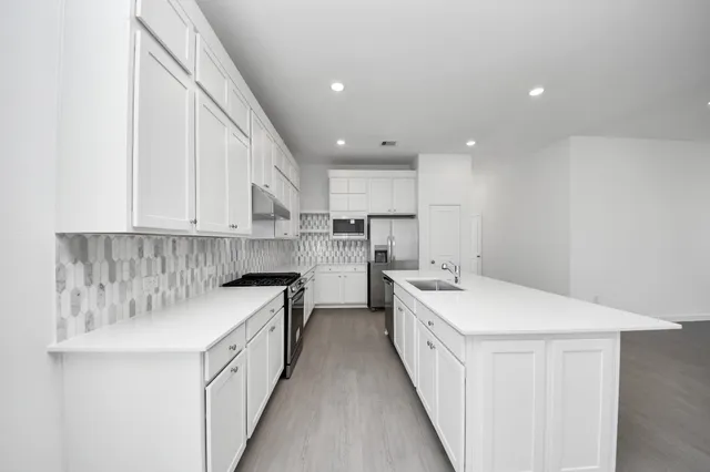 $3,100 | 27111 Blue Pool Drive, Katy, TX 77493