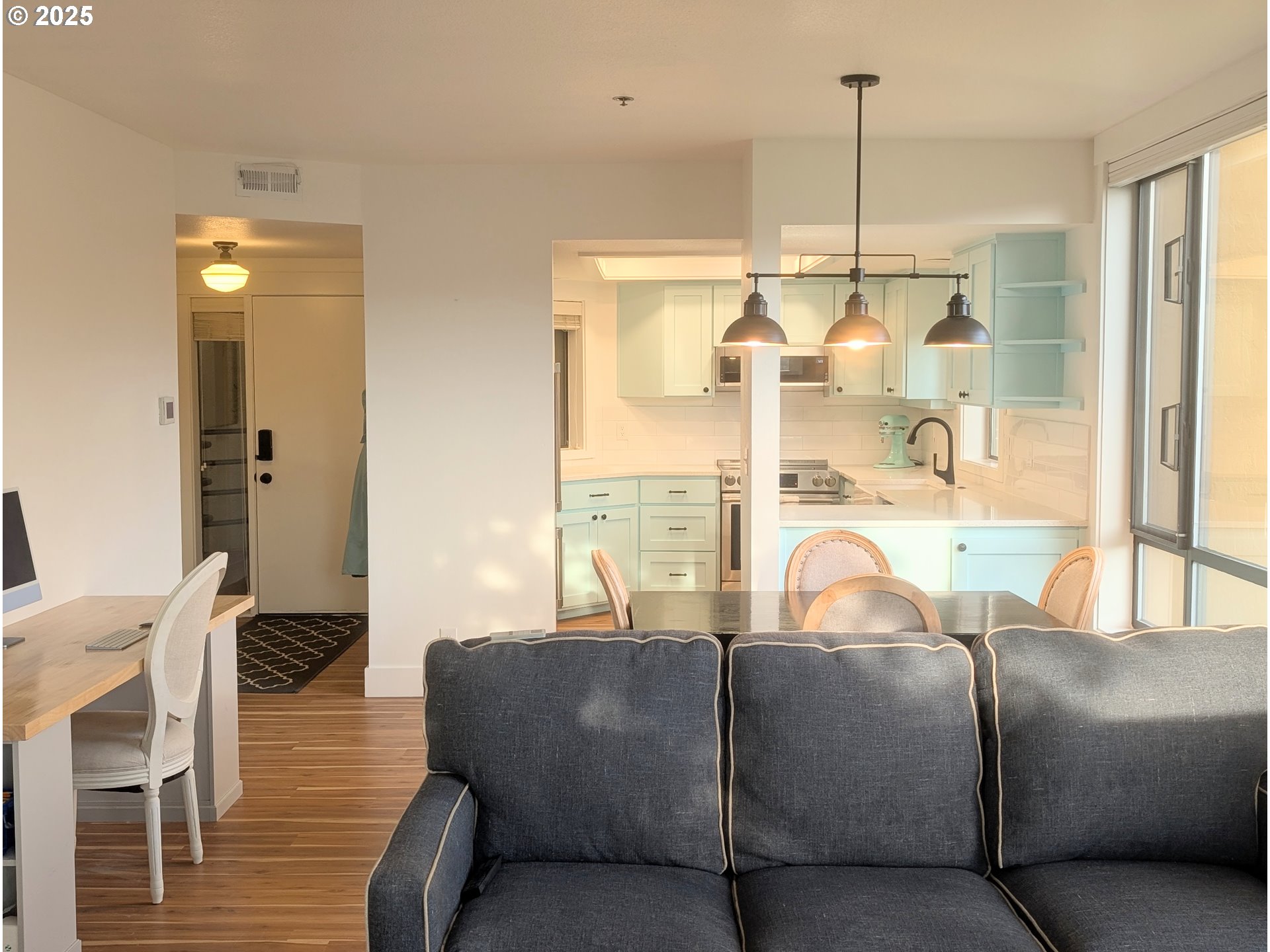 620 Wimbledon Court Eugene, OR 97401 - Photo 11 of 35 Kitchen