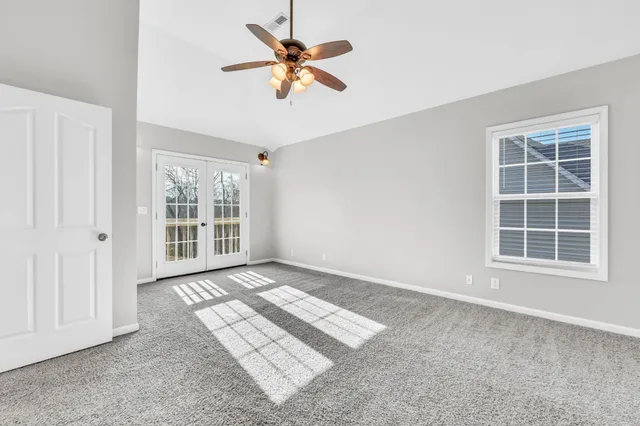 $2,400 | 514 Winding Bluff Way, Clarksville, TN 37040