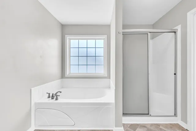 $2,400 | 514 Winding Bluff Way, Clarksville, TN 37040