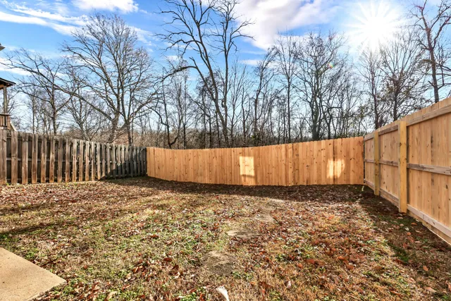 $2,400 | 514 Winding Bluff Way, Clarksville, TN 37040