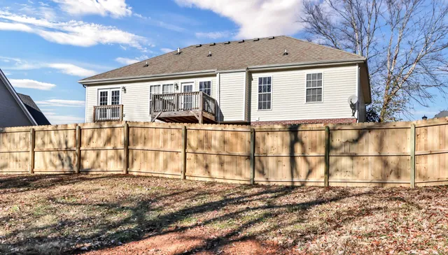 $2,400 | 514 Winding Bluff Way, Clarksville, TN 37040