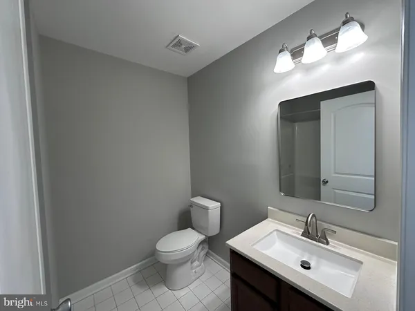 $2,250 | 220 South Street, Pottstown, PA 19464