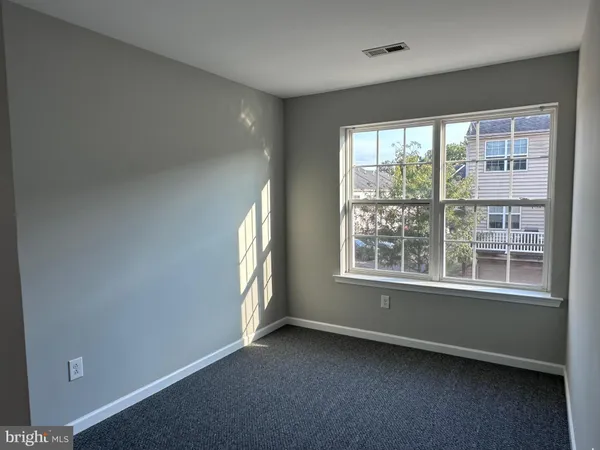 $2,250 | 220 South Street, Pottstown, PA 19464