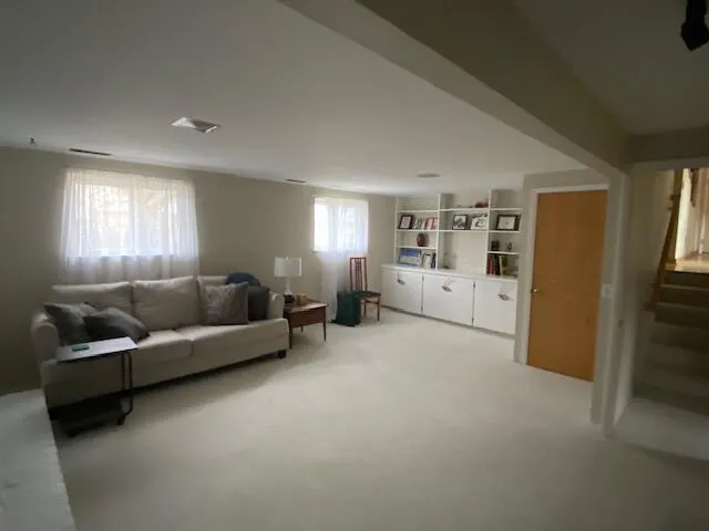 $2,700 | 1280 Kuehnle Court, Ann Arbor, MI 48103