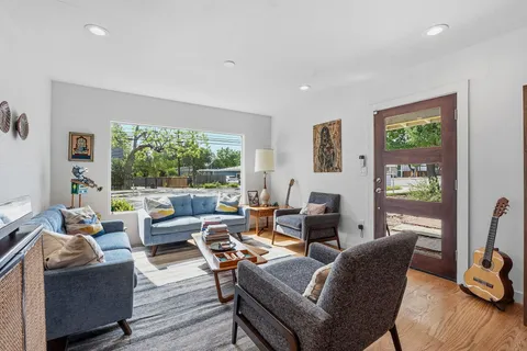 $649,000 | 2800 West 50th Street, Austin, TX 78731