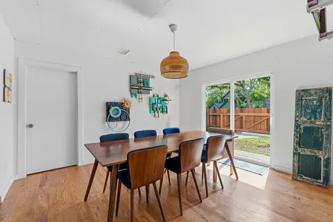 $649,000 | 2800 West 50th Street, Austin, TX 78731