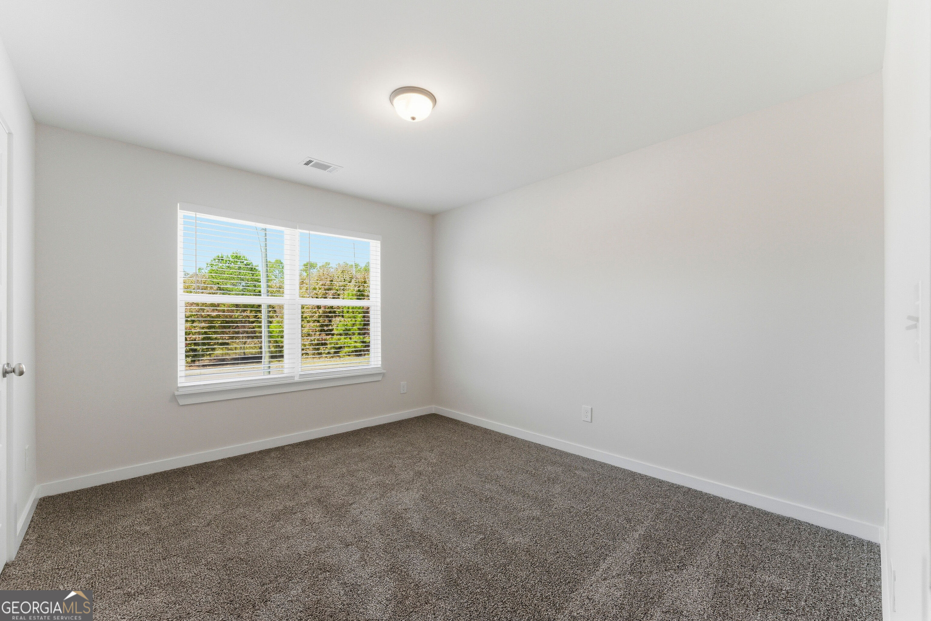11157 Cornerstone Way Hampton, GA 30228 - Photo 16 of 23 Gallery Image 16