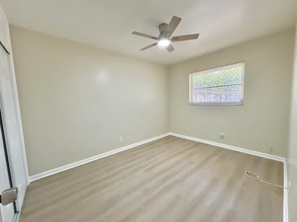 $119,500 | 728 Ridge Road, Unit 31, Lantana, FL 33462