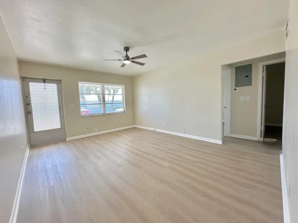 $119,500 | 728 Ridge Road, Unit 31, Lantana, FL 33462