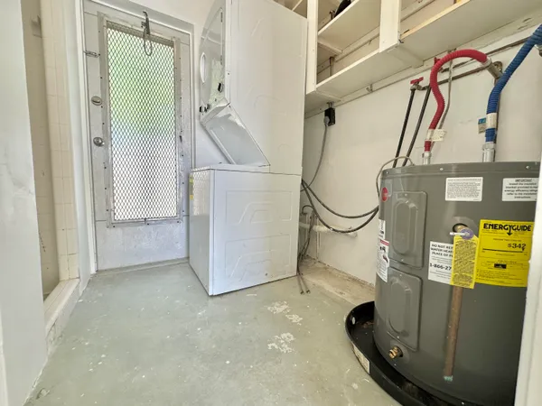$119,500 | 728 Ridge Road, Unit 31, Lantana, FL 33462