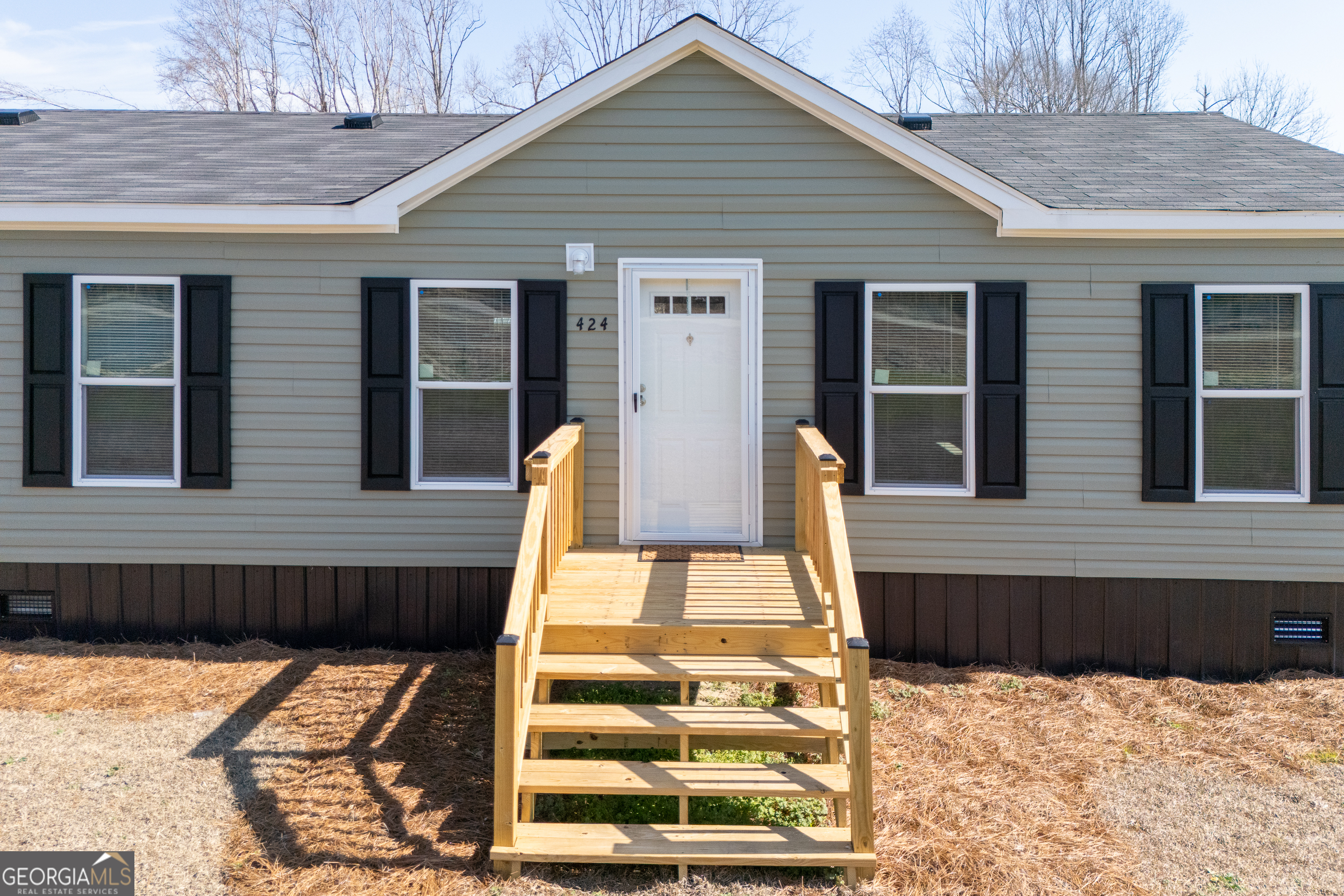 424 L B Hall Road Garfield, GA 30425 - Photo 2 of 32