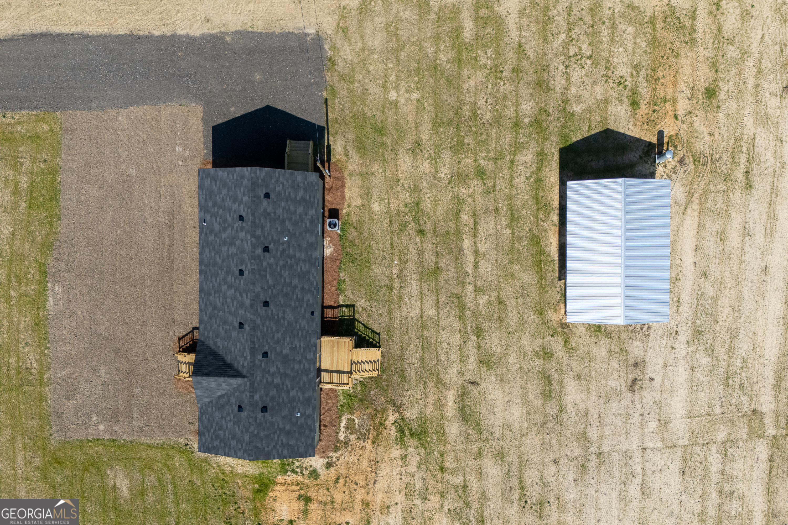 424 L B Hall Road Garfield, GA 30425 - Photo 29 of 32