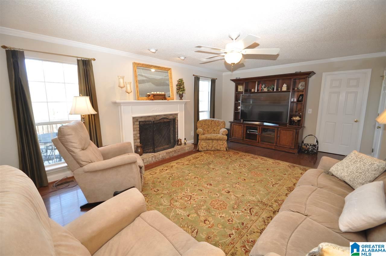 414 Poplar Ridge Drive Alabaster, AL 35007 - Photo 4 of 11