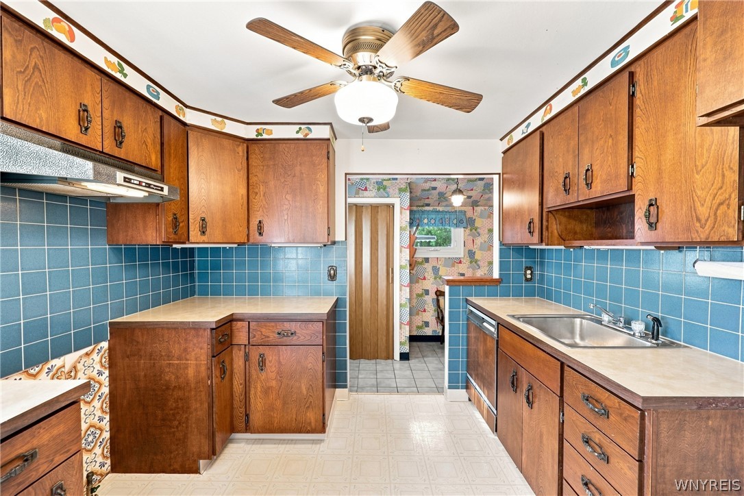 182 Bennington Road Amherst, NY 14226 - Photo 11 of 39 Gallery Image 11