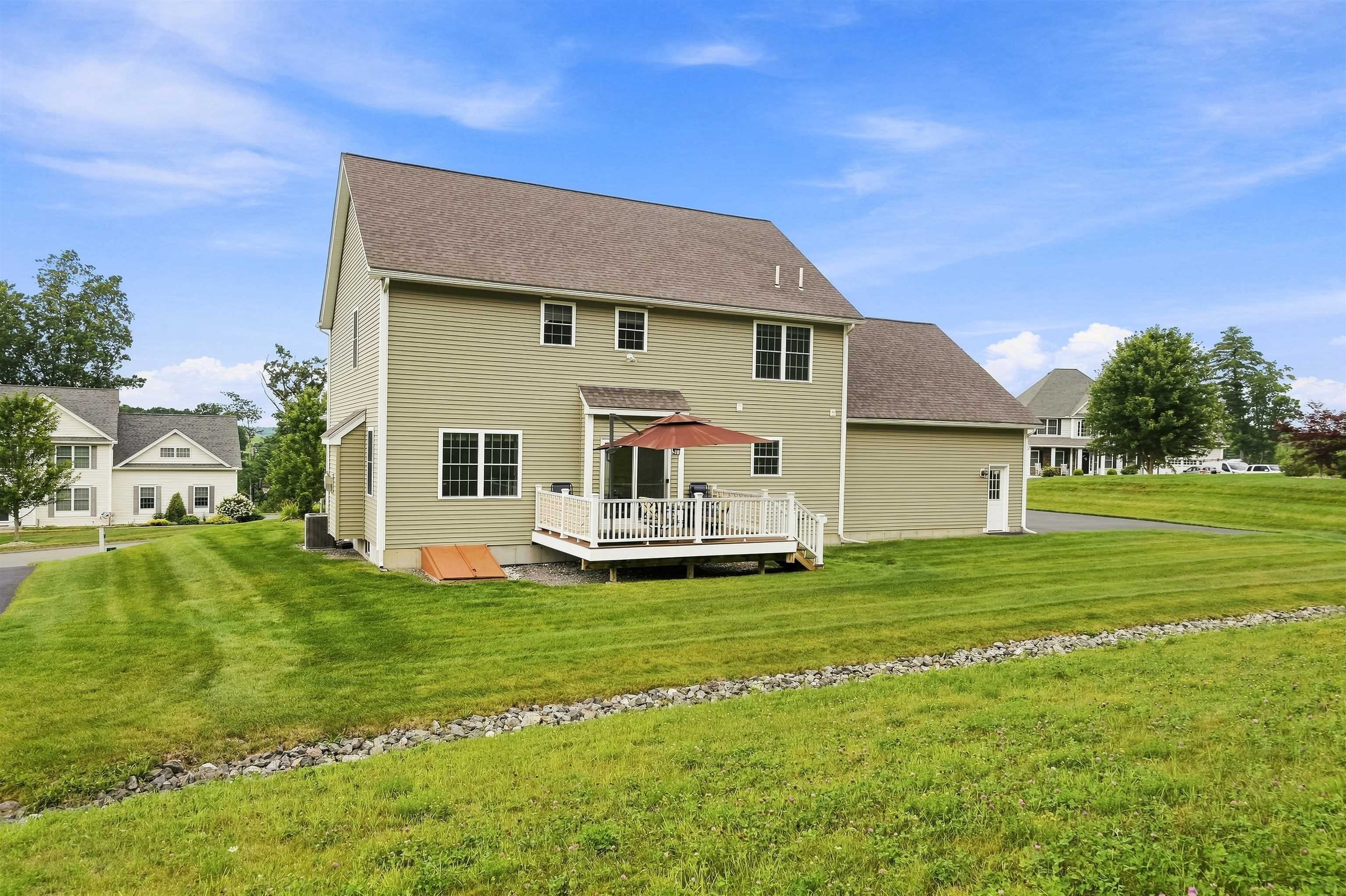 19 Beechwood Road Salem, NH 03079 - Photo 55 of 60 Gallery Image 55