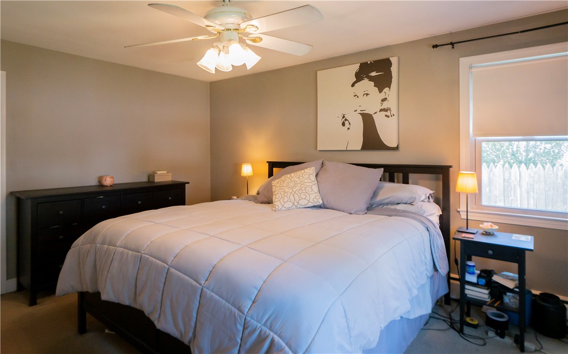 83 Bliss Road Newport, RI 02840 - Photo 24 of 50