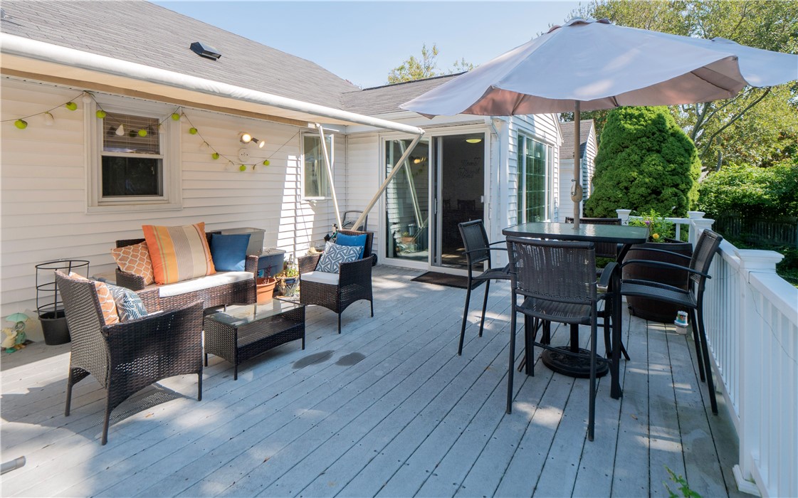 83 Bliss Road Newport, RI 02840 - Photo 39 of 50