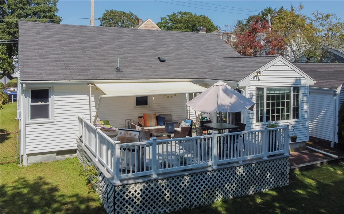 83 Bliss Road Newport, RI 02840 - Photo 44 of 50